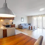 Rozewie, Sun & Snow Apartman *