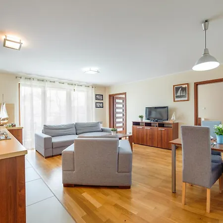 Appartement Sun & Snow Rozewie - Basen W Sezonie, Plac Zabaw, Sauna, Blisko Plazy *