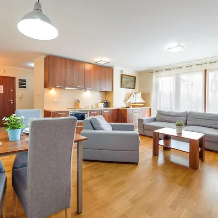 Sun & Snow Rozewie - Basen W Sezonie, Plac Zabaw, Sauna, Blisko Plazy Appartement Jastrzębia Góra
