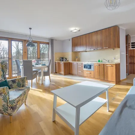 Appartement Sun & Snow Rozewie - Basen W Sezonie, Plac Zabaw, Sauna, Blisko Plazy Jastrzębia Góra